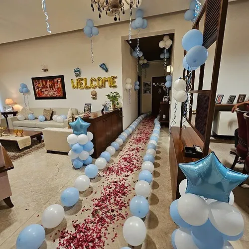 Welcome Home Blue Balloon Petal Path Decoration